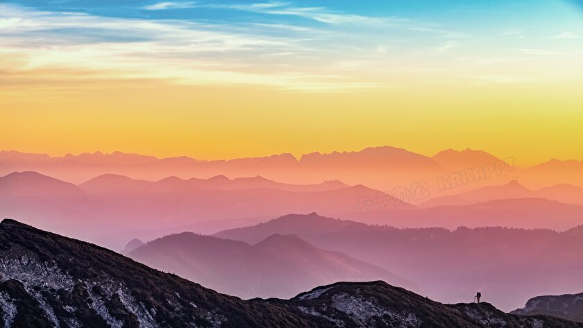 山的轮廓山顶眺望远方风景ppt背景 卡卡办公